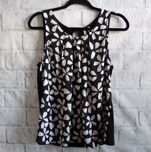 💙 (3 For $20) Elle Black Floral Blouse M